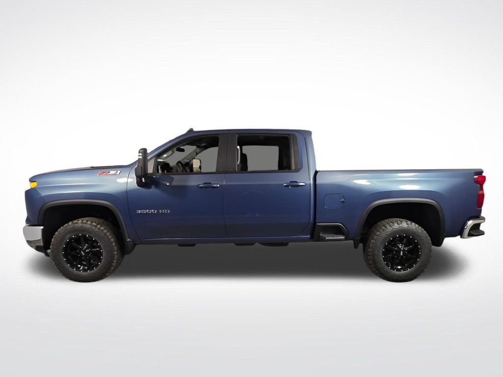 2026 Chevrolet Silverado 3500 HD LT - Photo 6