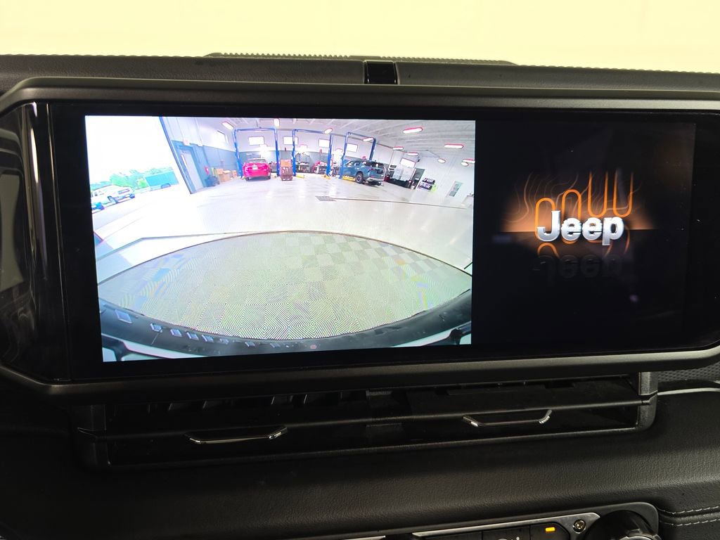 2025 Jeep Wrangler 4-Door Rubicon - Photo 29