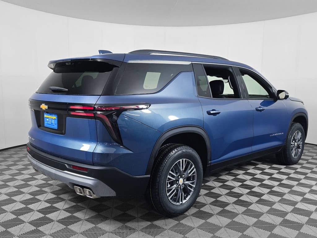 New 2026 Chevrolet Traverse LT SUV