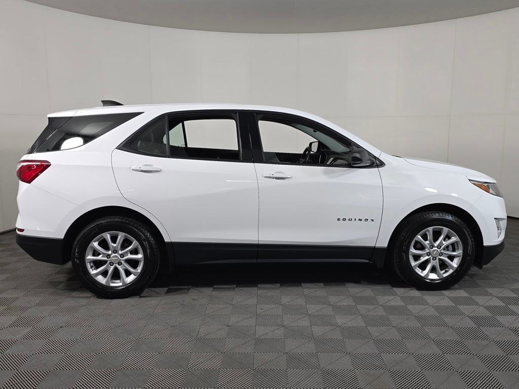 Used 2019 Chevrolet Equinox LS with VIN 2GNAXHEV6K6120633 for sale in Brainerd, Minnesota