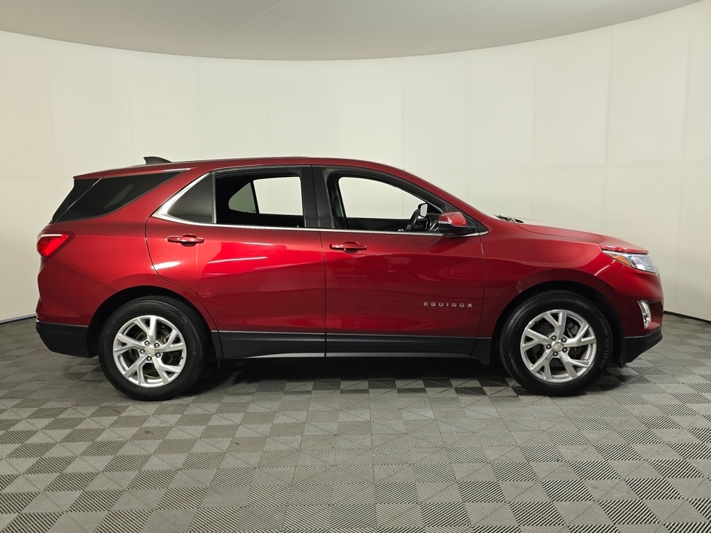 Used 2018 Chevrolet Equinox LT with VIN 2GNAXTEX0J6157986 for sale in Brainerd, MN