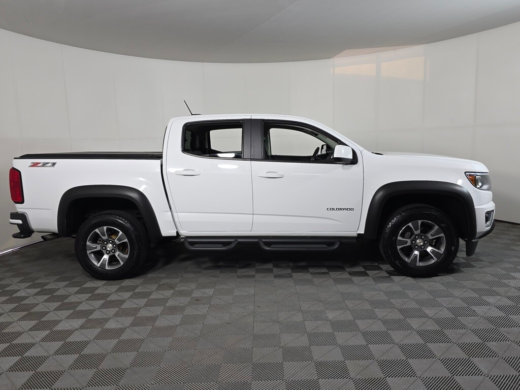 Used 2020 Chevrolet Colorado Z71 with VIN 1GCGTDEN9L1228935 for sale in Brainerd, Minnesota