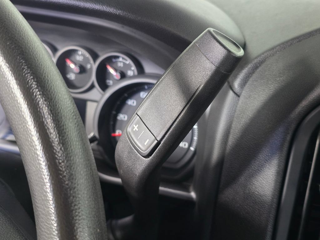 2023 Chevrolet Silverado 1500 Custom - Photo 26