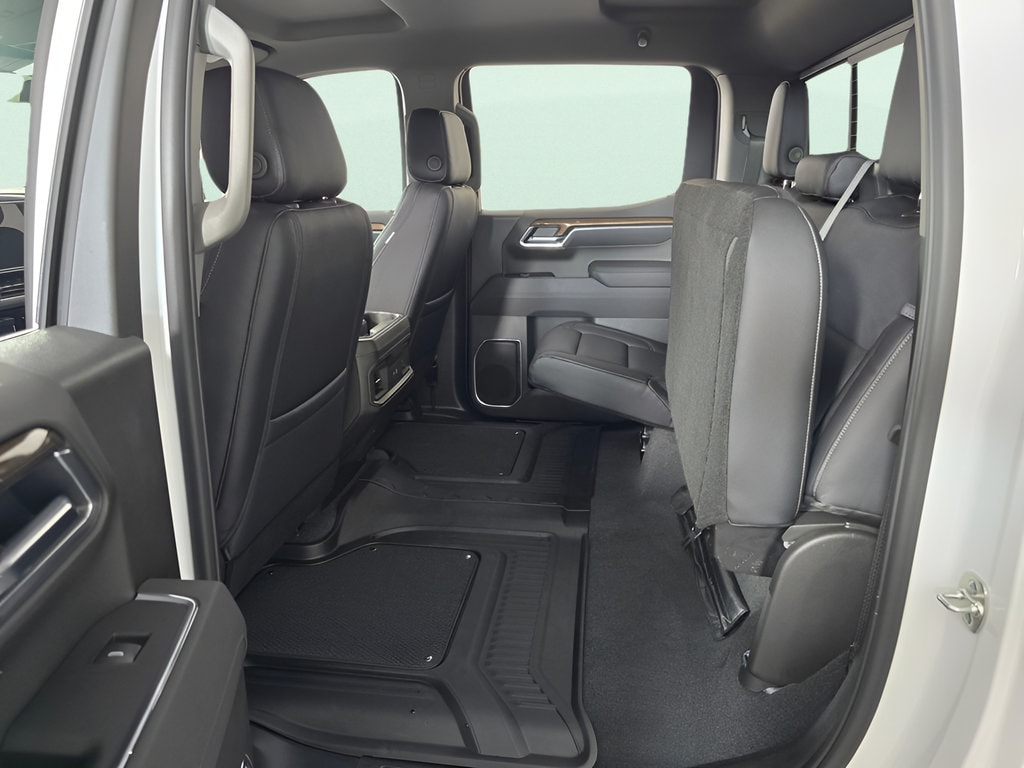 2025 Chevrolet Silverado 1500 RST - Photo 13