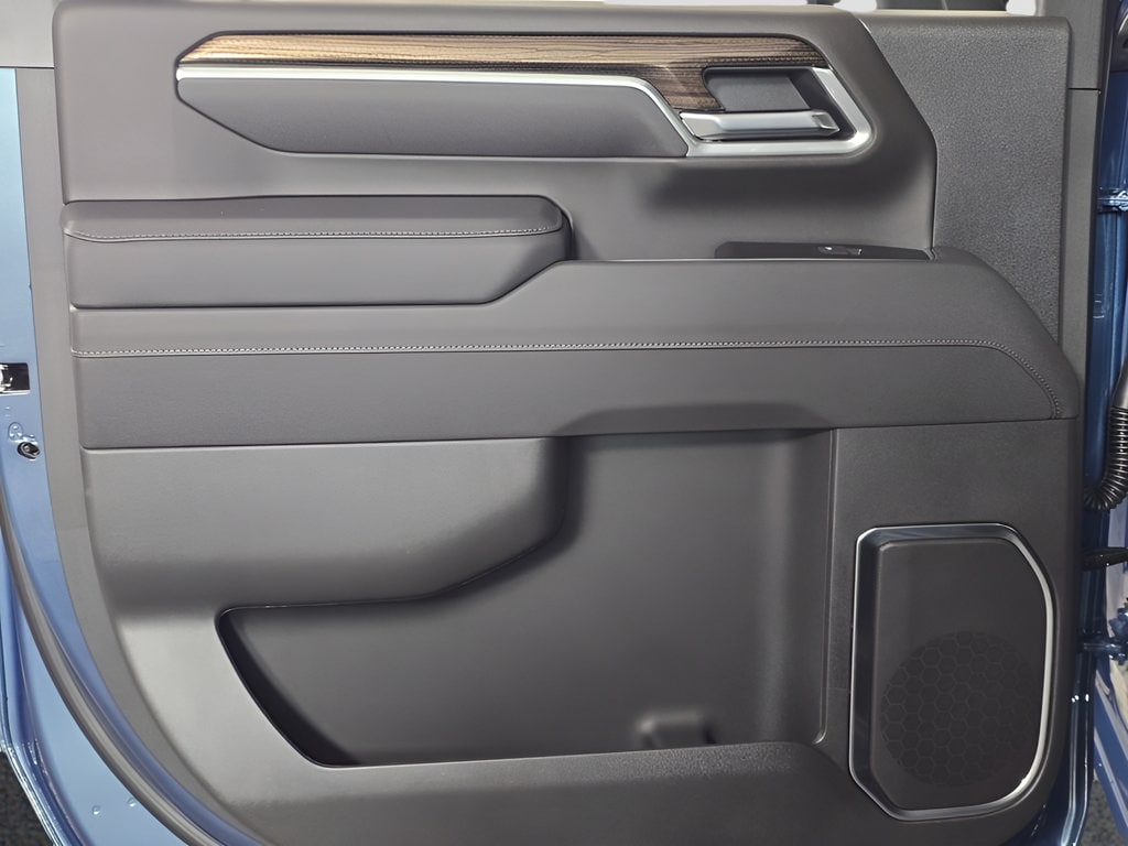 2026 Chevrolet Silverado 3500 HD LT - Photo 29