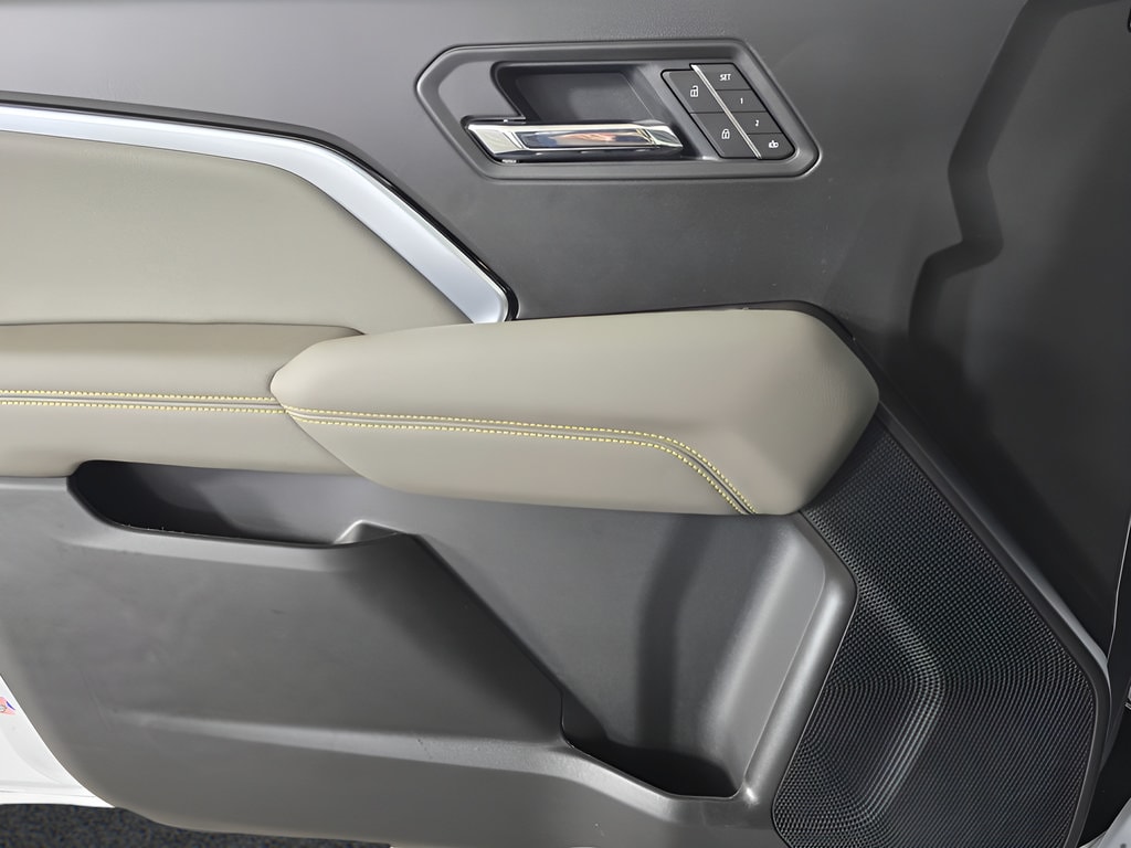 2026 Chevrolet Colorado ZR2 - Photo 34