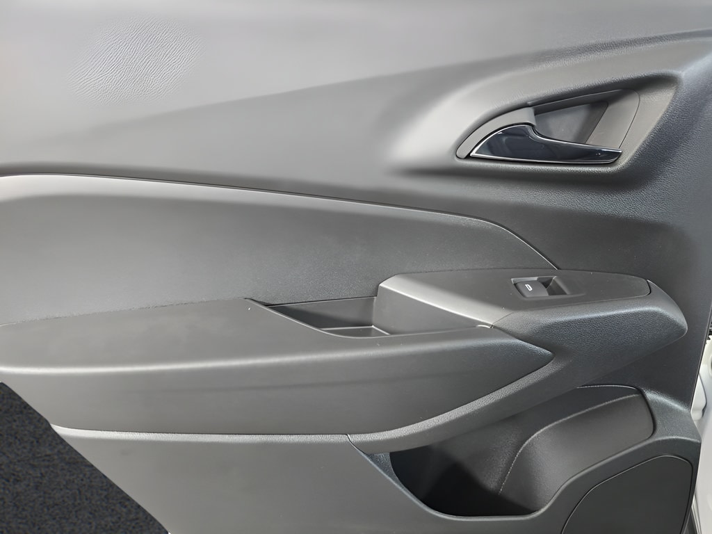 2026 Chevrolet Trax LT - Photo 31