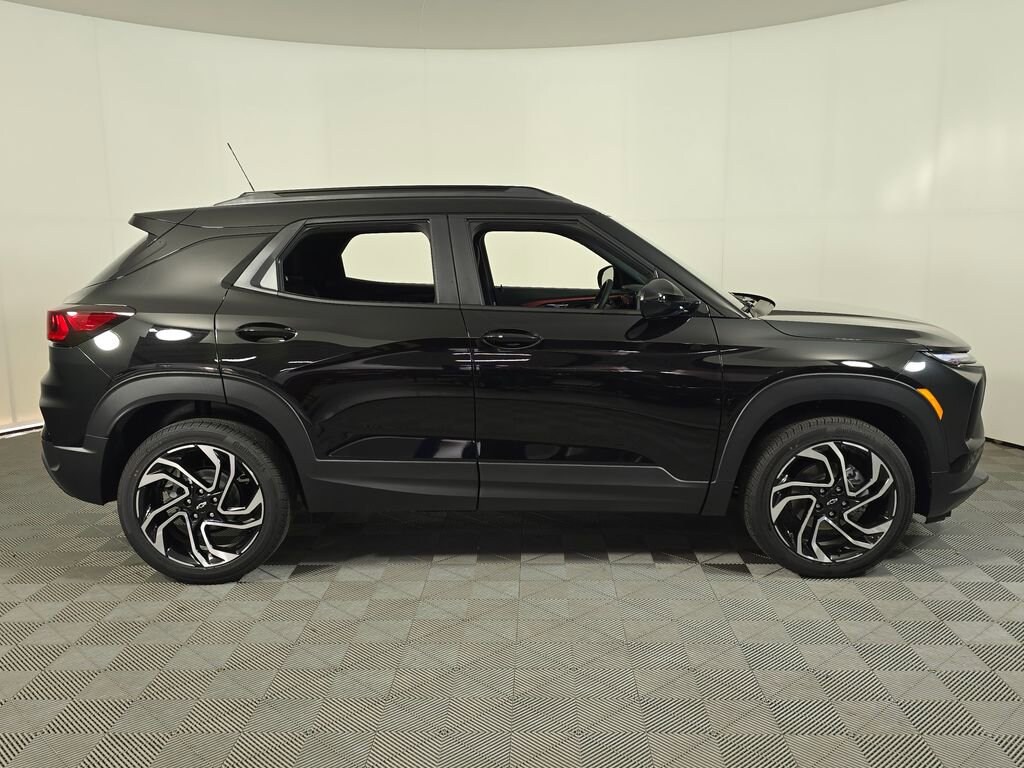 New 2026 Chevrolet Trailblazer RS SUV