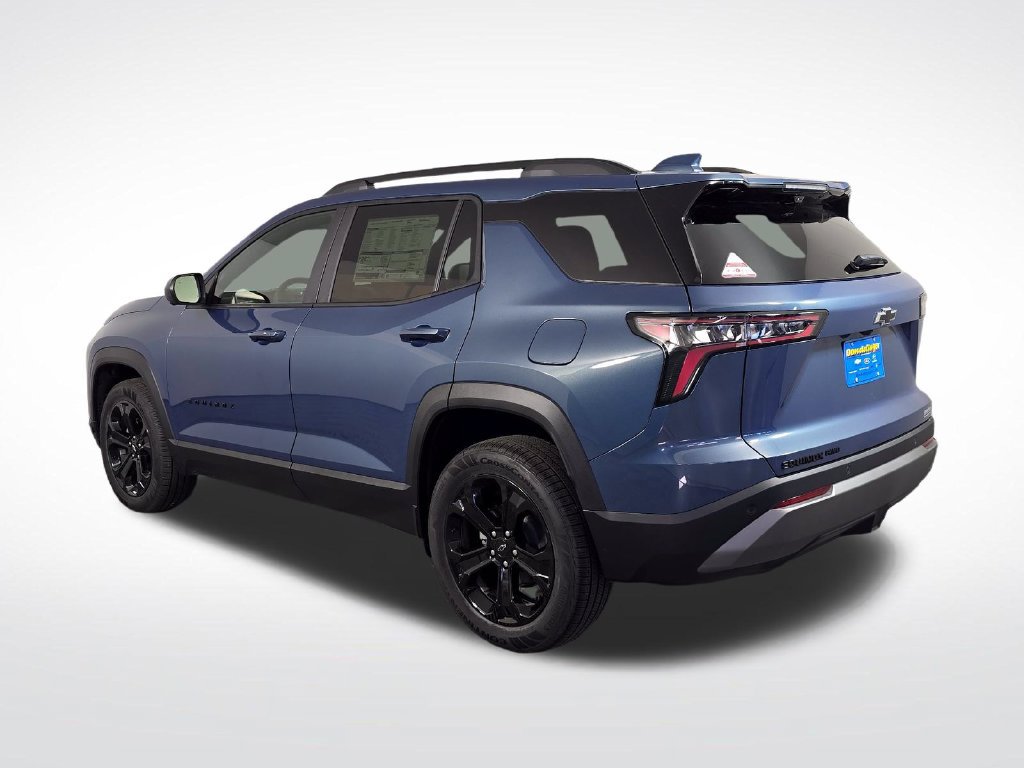 2027 Chevrolet Equinox LT - Photo 6