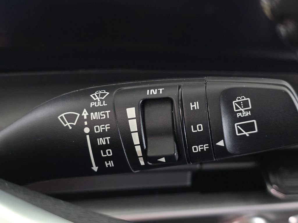 2025 Kia Telluride S - Photo 24