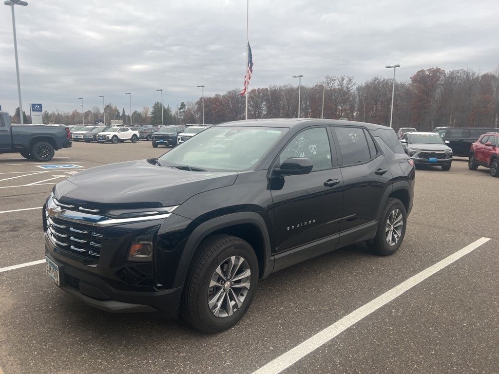 Used 2025 Chevrolet Equinox LT SUV