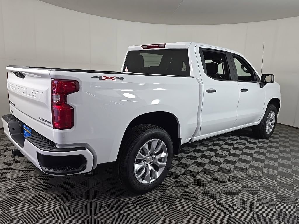 New 2025 Chevrolet Silverado 1500 Custom Truck
