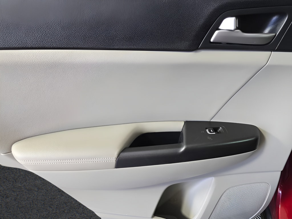 2020 Kia Sportage S - Photo 37