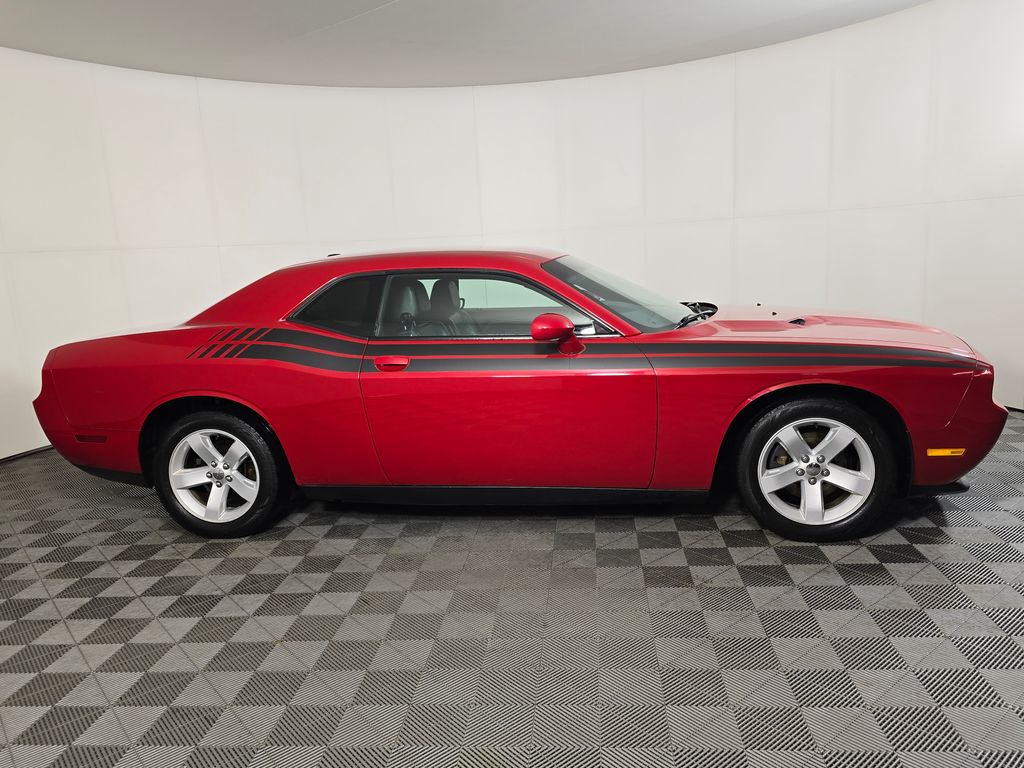 Used 2013 Dodge Challenger SXT with VIN 2C3CDYAG6DH500276 for sale in Brainerd, Minnesota