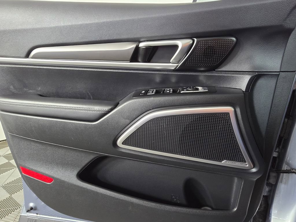 2025 Kia Telluride S - Photo 31