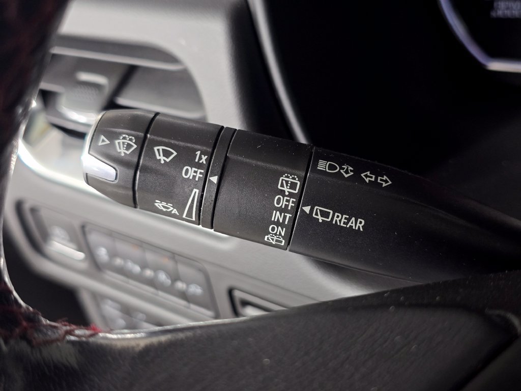 2021 Chevrolet Suburban RST - Photo 24