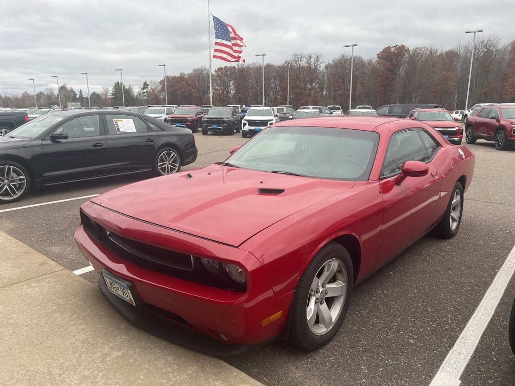 Used 2013 Dodge Challenger SXT Coupe