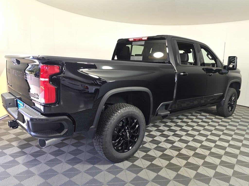 New 2026 Chevrolet Silverado 3500 HD High Country Truck