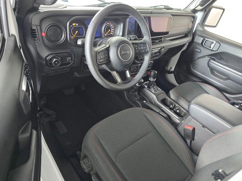 2025 Jeep Wrangler 4-Door Rubicon - Photo 10