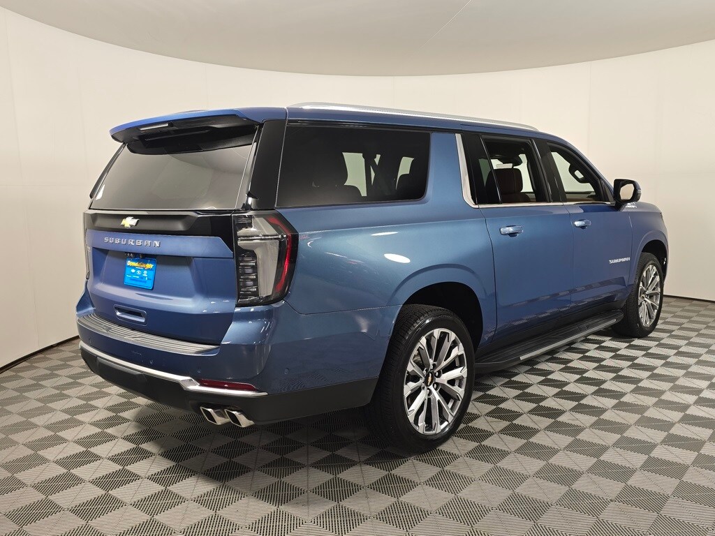 Used 2025 Chevrolet Suburban High Country SUV