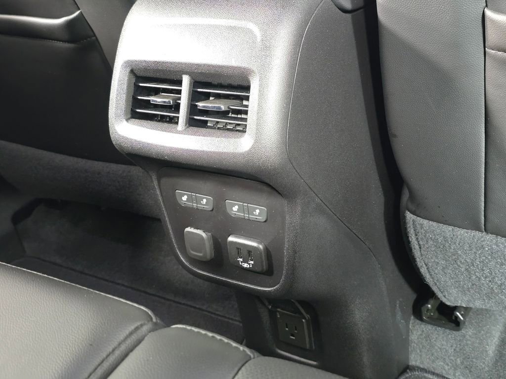 2018 Chevrolet Equinox Premier - Photo 18
