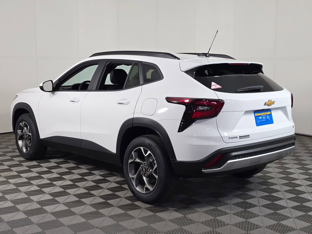 2026 Chevrolet Trax LT - Photo 5