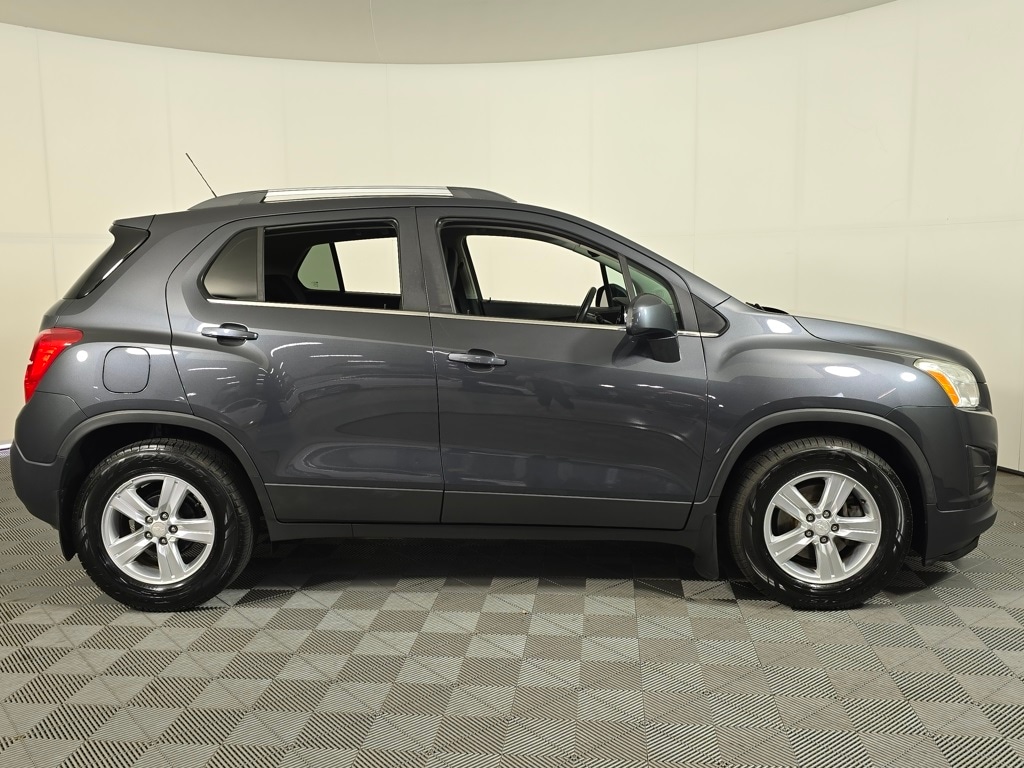 Used 2016 Chevrolet Trax LT with VIN 3GNCJLSB3GL143409 for sale in Brainerd, Minnesota