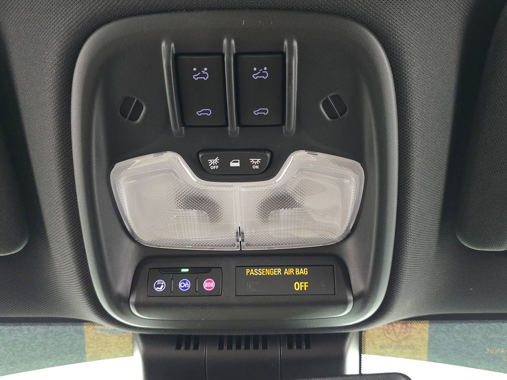 2026 Chevrolet Colorado ZR2 - Photo 32