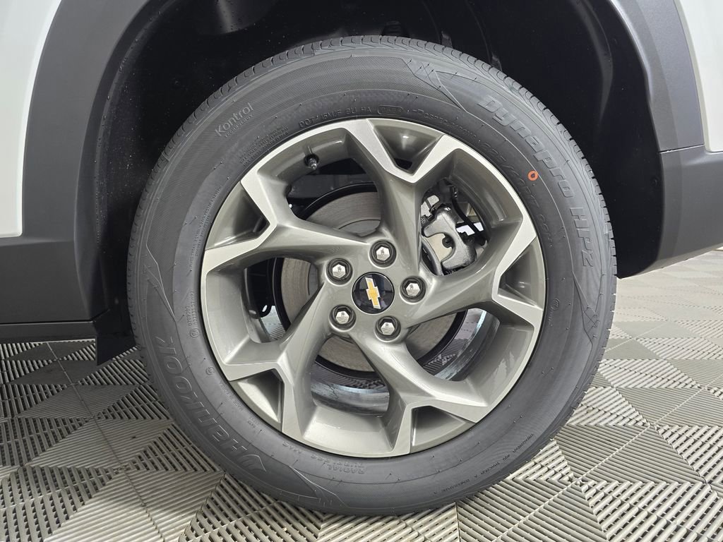 2026 Chevrolet Trax LT - Photo 33