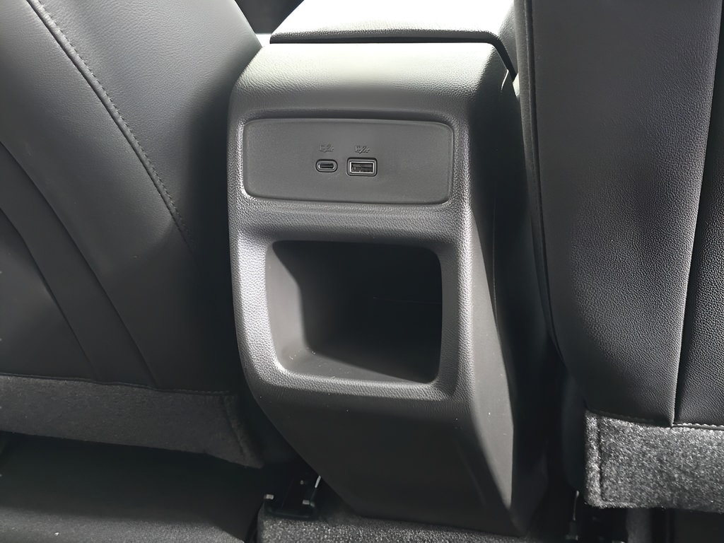 2026 Chevrolet Trax LT - Photo 16