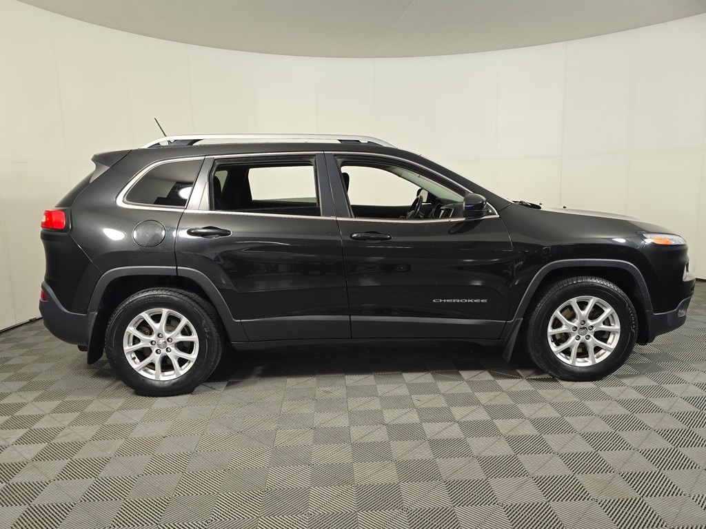 Used 2015 Jeep Cherokee Latitude with VIN 1C4PJMCS5FW557265 for sale in Brainerd, Minnesota
