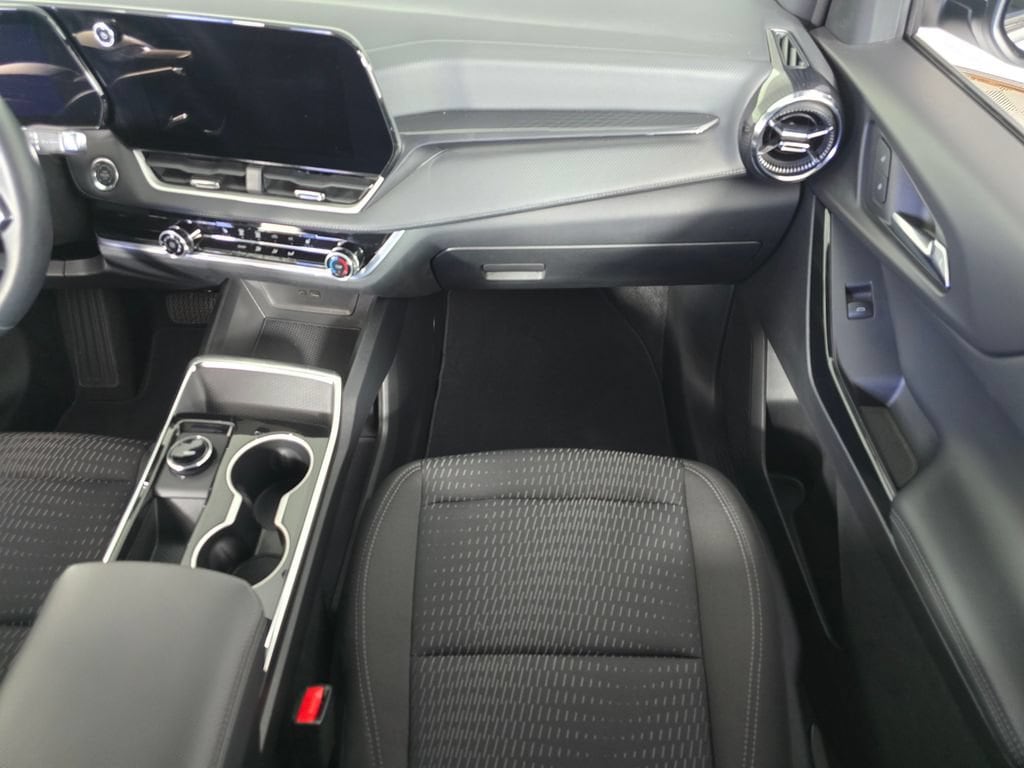 2026 Chevrolet Equinox LT - Photo 22