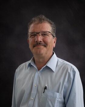 Staff member Ben Franzen from fb8e2030577e