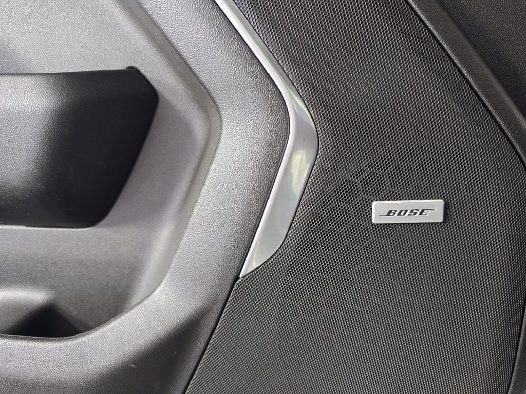 2021 Chevrolet Suburban RST - Photo 31