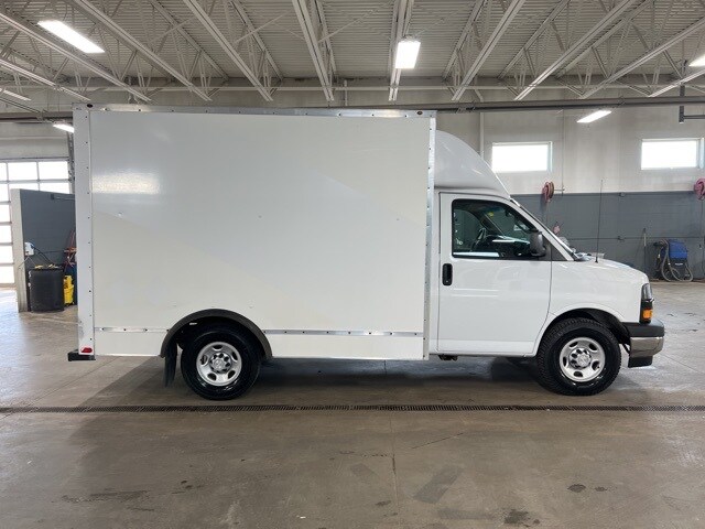 Used 2018 Chevrolet Express Cutaway  with VIN 1GB0GRFG3J1276192 for sale in Brainerd, Minnesota