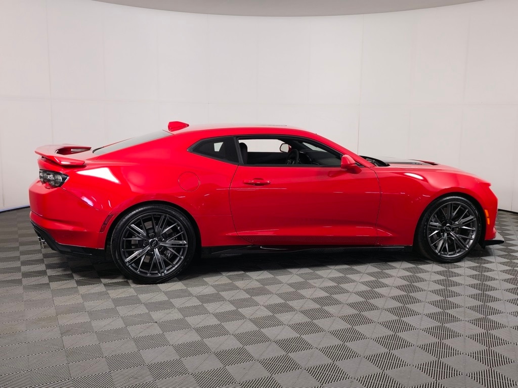 Used 2024 Chevrolet Camaro ZL1 with VIN 1G1FK1R63R0118647 for sale in Brainerd, Minnesota