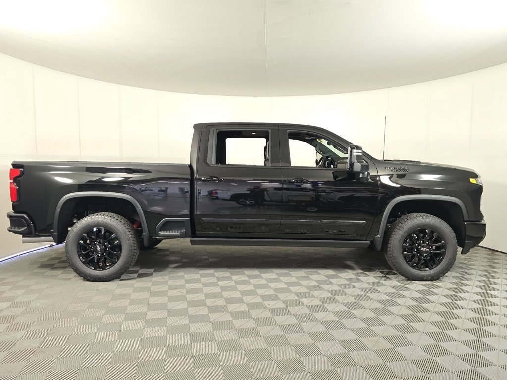 New 2026 Chevrolet Silverado 3500 HD High Country Truck