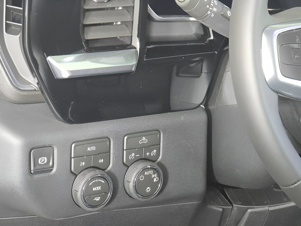 2026 Chevrolet Silverado 1500 LT - Photo 26