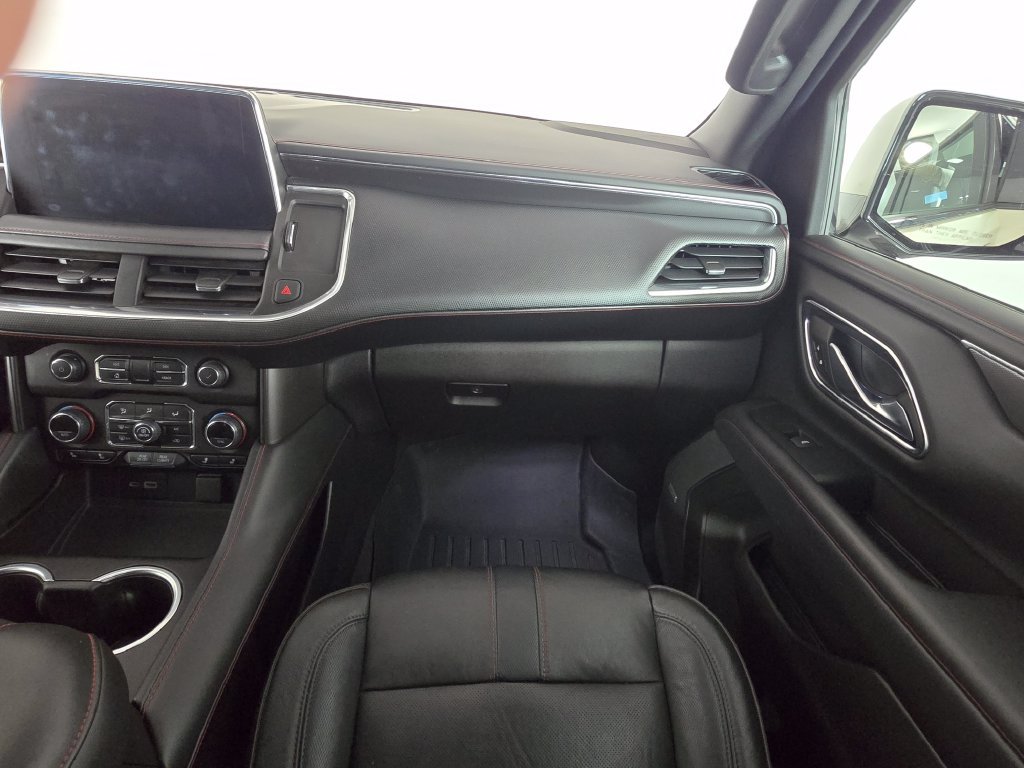 2021 Chevrolet Suburban RST - Photo 21