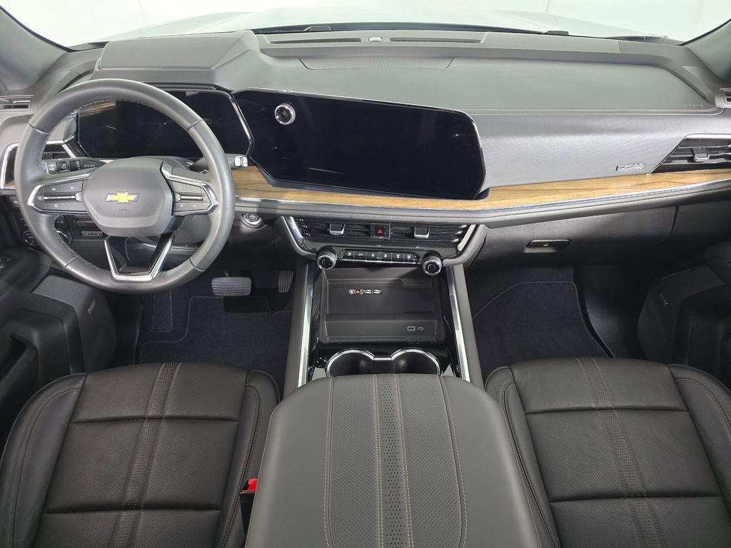2025 Chevrolet Suburban High Country - Photo 23