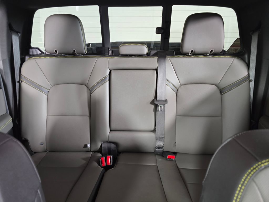 2026 Chevrolet Colorado ZR2 - Photo 13