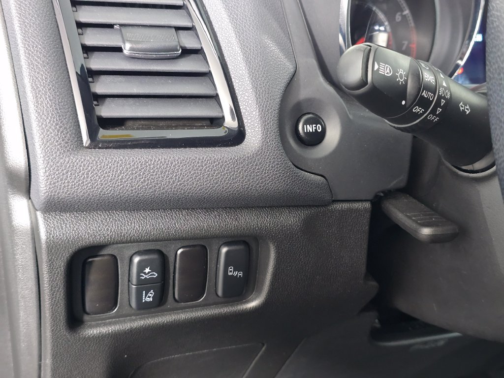 2025 Mitsubishi Outlander Sport S - Photo 22