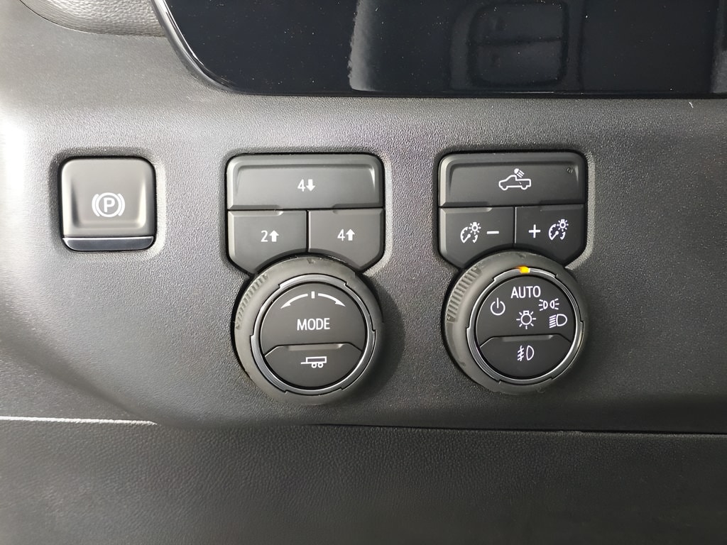 2026 Chevrolet Silverado 3500 HD LT - Photo 17