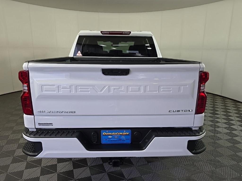 New 2025 Chevrolet Silverado 1500 Custom Truck