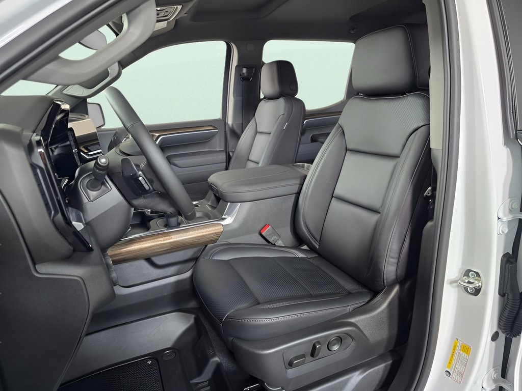 2025 Chevrolet Silverado 1500 RST - Photo 10