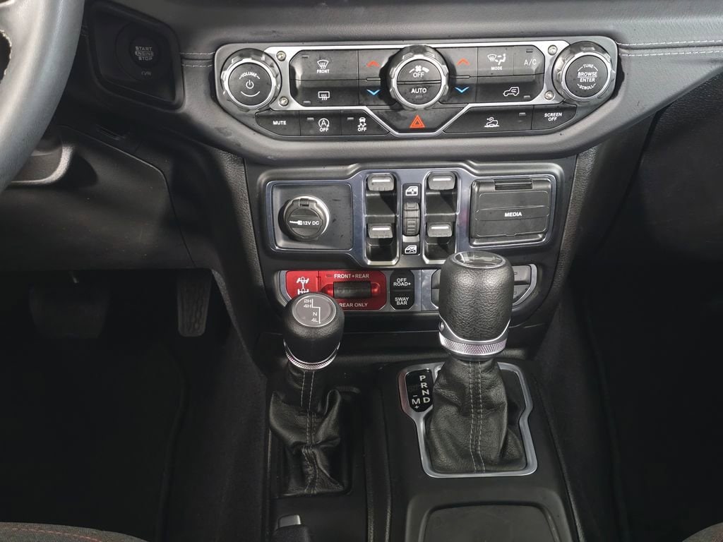 2025 Jeep Wrangler 4-Door Rubicon - Photo 20