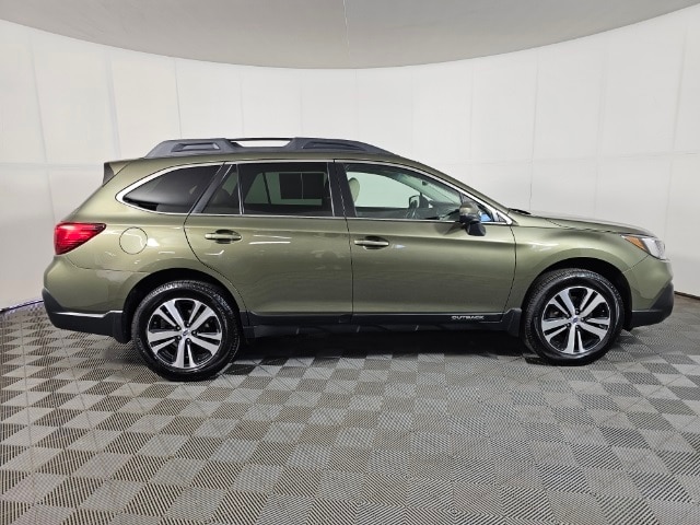 Used 2019 Subaru Outback Limited with VIN 4S4BSAJC5K3294770 for sale in Brainerd, Minnesota