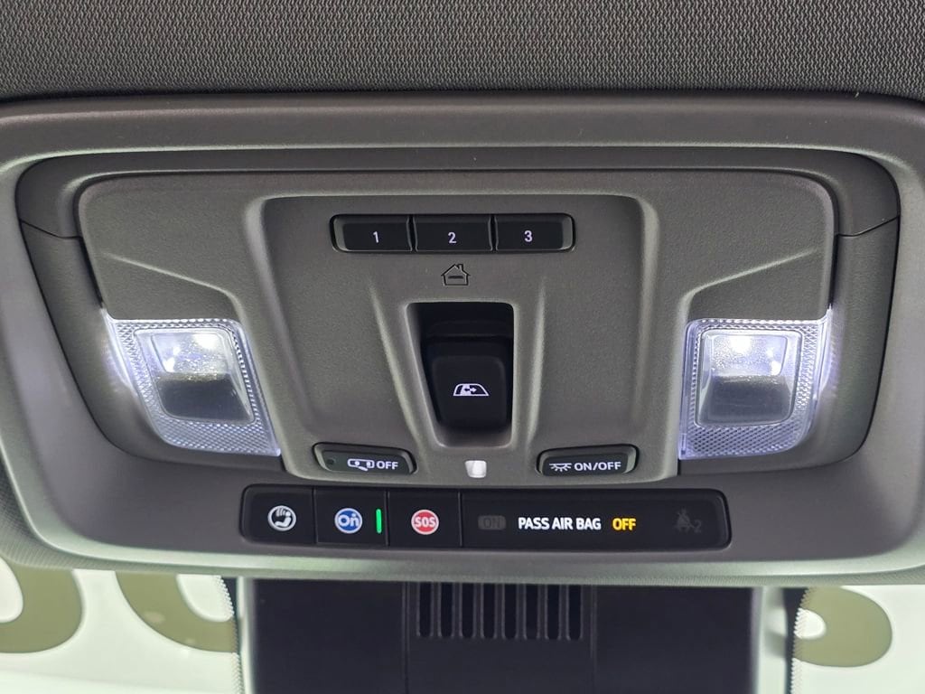 2025 Chevrolet Silverado 1500 RST - Photo 31