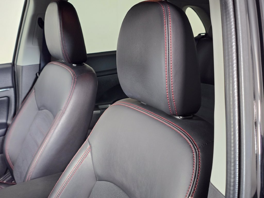 2025 Mitsubishi Outlander Sport S - Photo 13