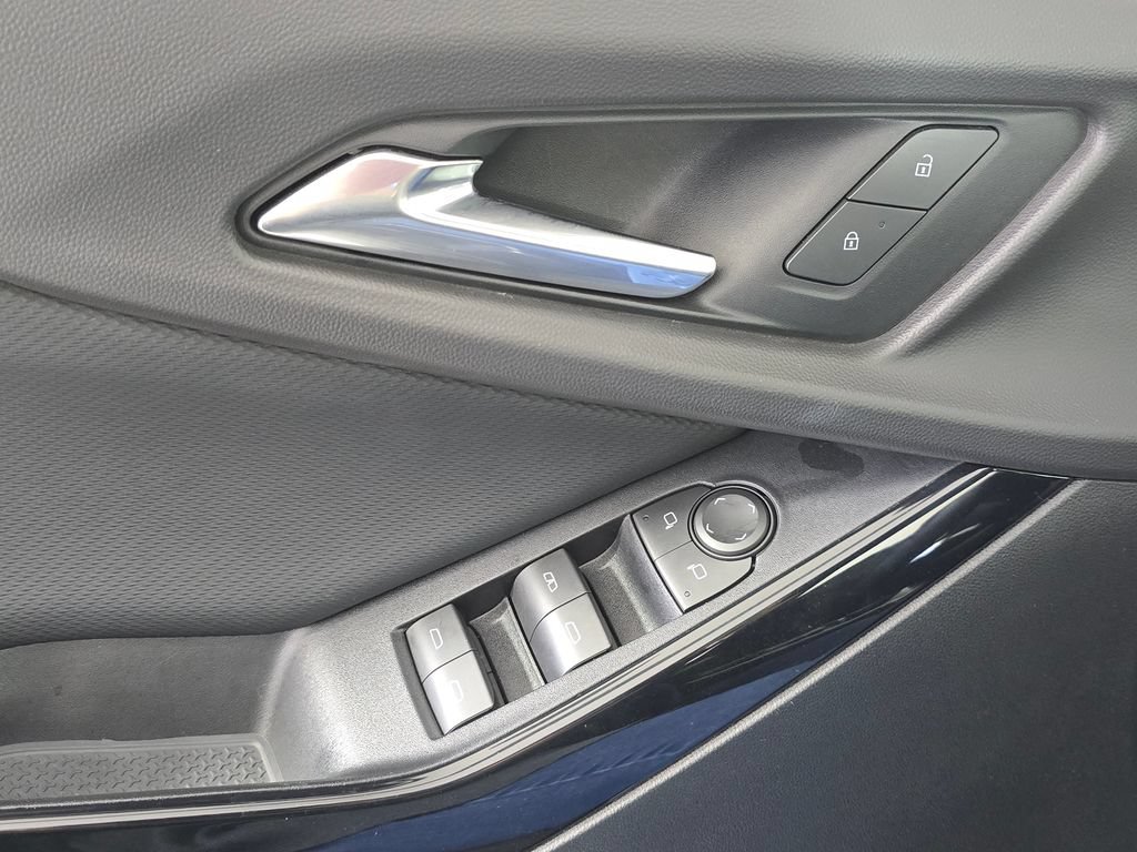 2026 Chevrolet Equinox LT - Photo 33